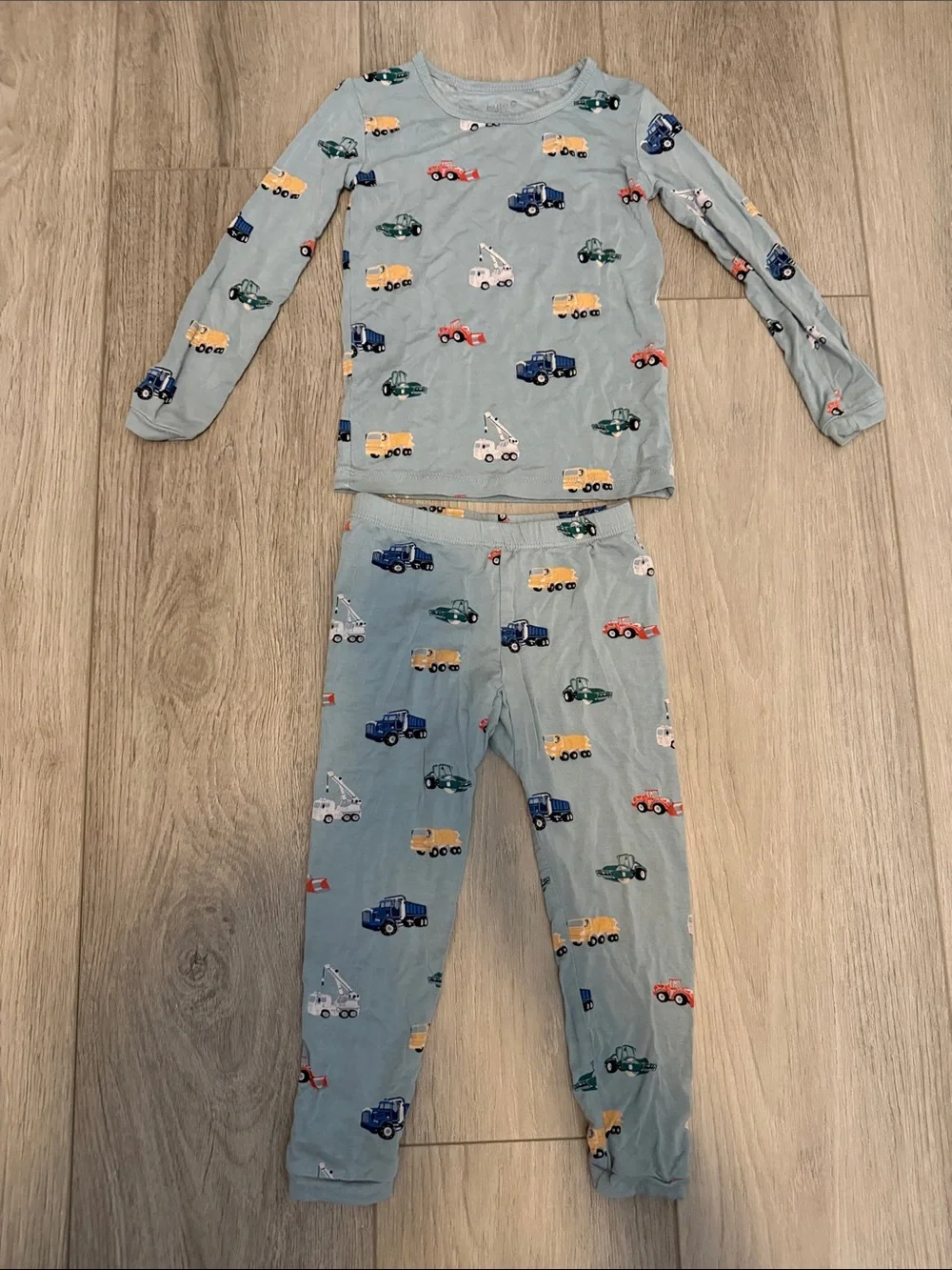 Kyte size 3T Light Blue Kids Pajama Set with Vehicle Print